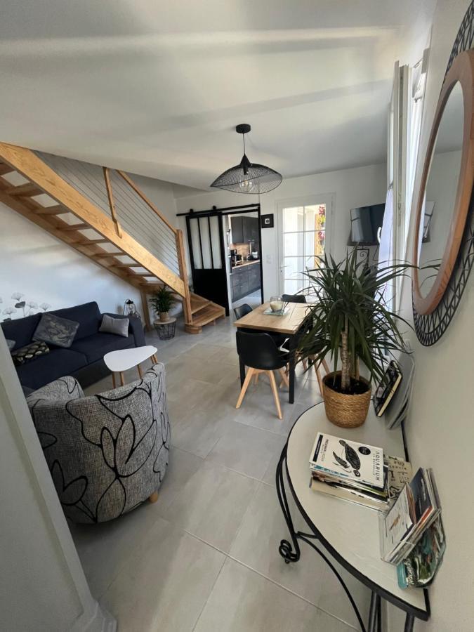 Holiday home Maison Chaleureuse Avec Terrasse Privative Proche De La Gare Et Du Centre-ville *